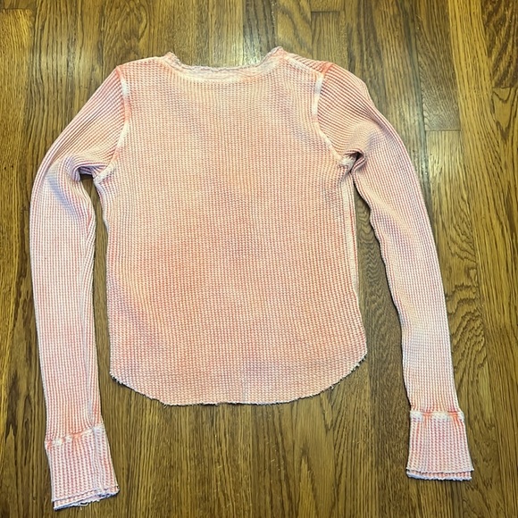 Free People waffle top size M euc - Picture 4 of 6